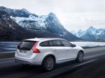 Volvo V60 T5 Cross Country 2015 года